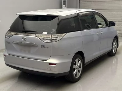 Toyota ESTIMA HYBRID