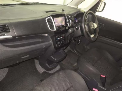 Mitsubishi DELICA D2