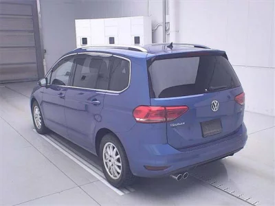 Volkswagen GOLF TOURAN