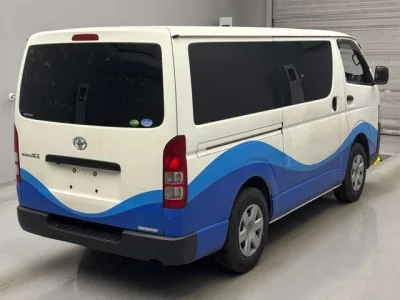 Toyota REGIUS ACE VAN