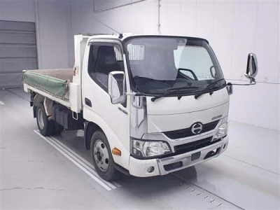 Hino DUTRO  с аукциона в Японии