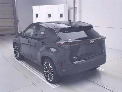 Toyota YARIS CROSS  с аукциона в Японии