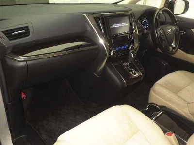 Toyota VELLFIRE  с аукциона в Японии