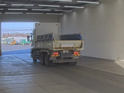 Mitsubishi SUPER GREAT  с аукциона в Японии