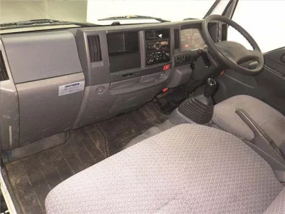 Isuzu ELF  с аукциона в Японии