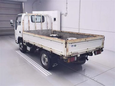 Isuzu ELF  с аукциона в Японии