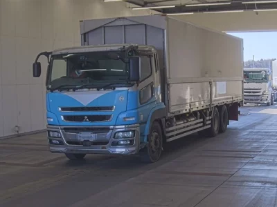 Mitsubishi SUPER GREAT  с аукциона в Японии