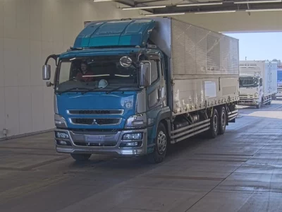 Mitsubishi SUPER GREAT  с аукциона в Японии