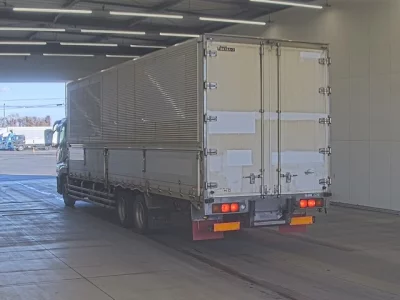 Mitsubishi SUPER GREAT  с аукциона в Японии