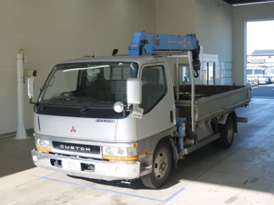 Mitsubishi CANTER  с аукциона в Японии