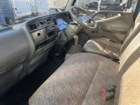 Mitsubishi CANTER лот № 1420 оценка 3  с аукциона в Японии 4