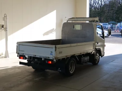 Mitsubishi CANTER  с аукциона в Японии