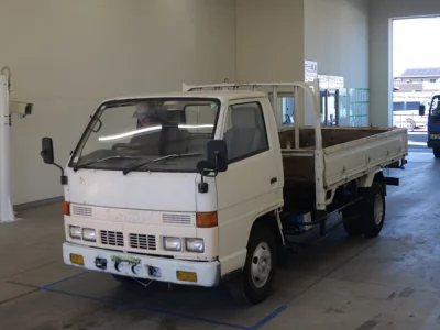 Isuzu ELF  с аукциона в Японии