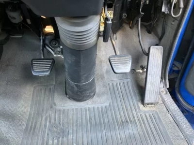 Isuzu ELF  с аукциона в Японии