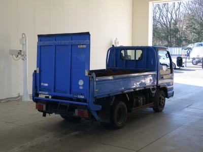 Isuzu ELF  с аукциона в Японии