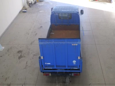 Isuzu ELF  с аукциона в Японии