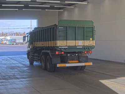 Mitsubishi SUPER GREAT  с аукциона в Японии