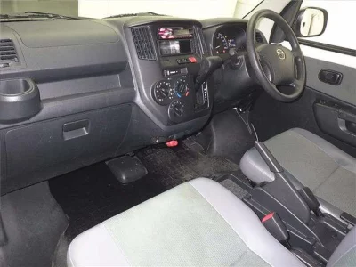 Mazda BONGO VAN  с аукциона в Японии