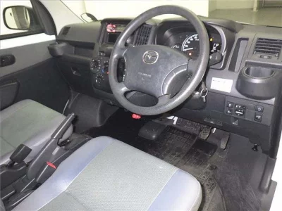 Mazda BONGO VAN  с аукциона в Японии