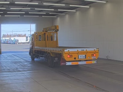 Isuzu FORWARD  с аукциона в Японии