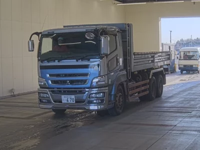 Mitsubishi SUPER GREAT  с аукциона в Японии