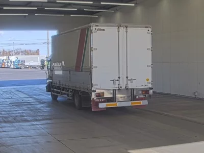 Isuzu FORWARD  с аукциона в Японии