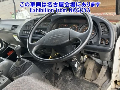 Isuzu FORWARD  с аукциона в Японии