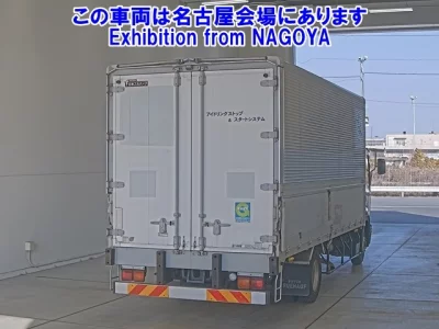 Isuzu TRUCK