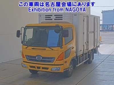 Hino TRUCK