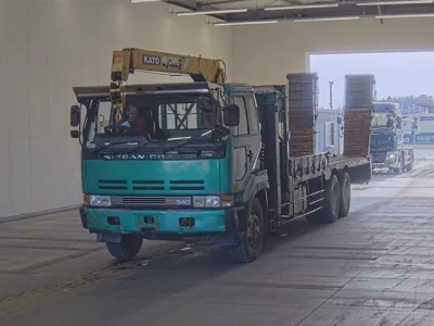 Nissan UD SERIES  с аукциона в Японии