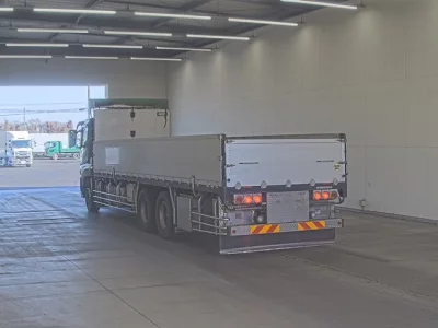 Mitsubishi SUPER GREAT  с аукциона в Японии