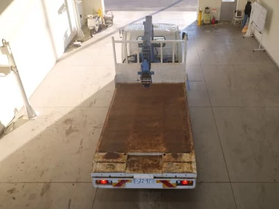 Isuzu ELF  с аукциона в Японии