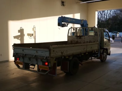 Isuzu ELF  с аукциона в Японии