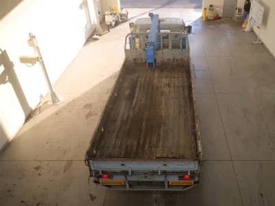 Isuzu ELF  с аукциона в Японии