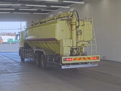 Mitsubishi SUPER GREAT  с аукциона в Японии