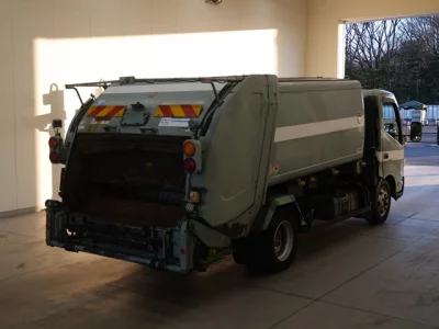 Hino DUTRO  с аукциона в Японии