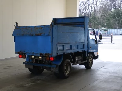 Mitsubishi CANTER  с аукциона в Японии