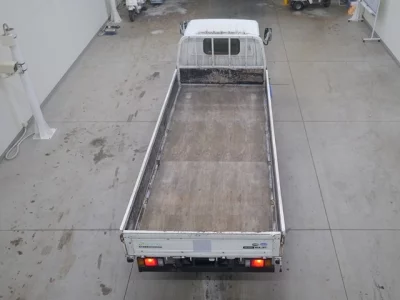 Isuzu ELF  с аукциона в Японии