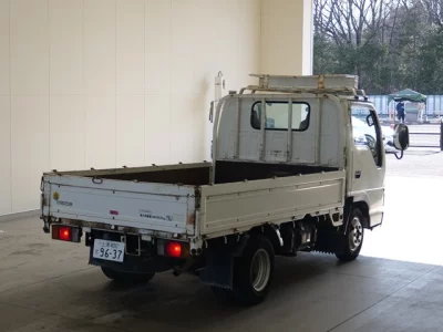 Mazda TITAN  с аукциона в Японии