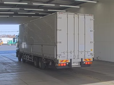 Mitsubishi SUPER GREAT  с аукциона в Японии