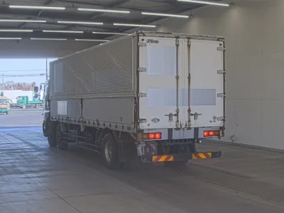 Hino PROFIA  с аукциона в Японии