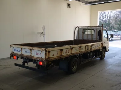 Isuzu ELF  с аукциона в Японии