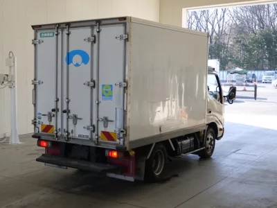 Hino DUTRO  с аукциона в Японии