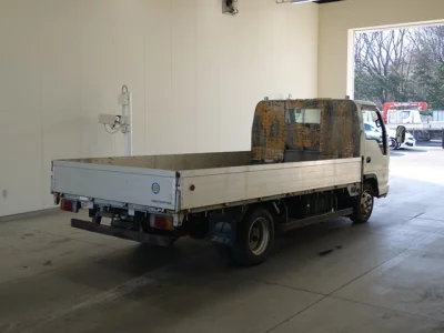 Isuzu ELF  с аукциона в Японии