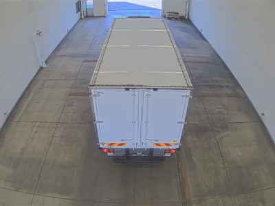 Isuzu FORWARD  с аукциона в Японии