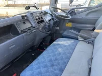 Mitsubishi CANTER лот № 1758 оценка 3  с аукциона в Японии 4