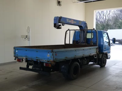 Isuzu ELF  с аукциона в Японии