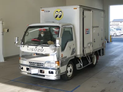 Isuzu ELF