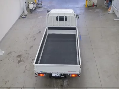 Hino DUTRO  с аукциона в Японии