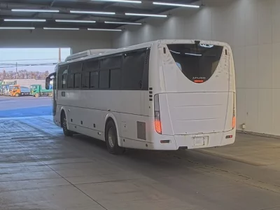 Mitsubishi BUS